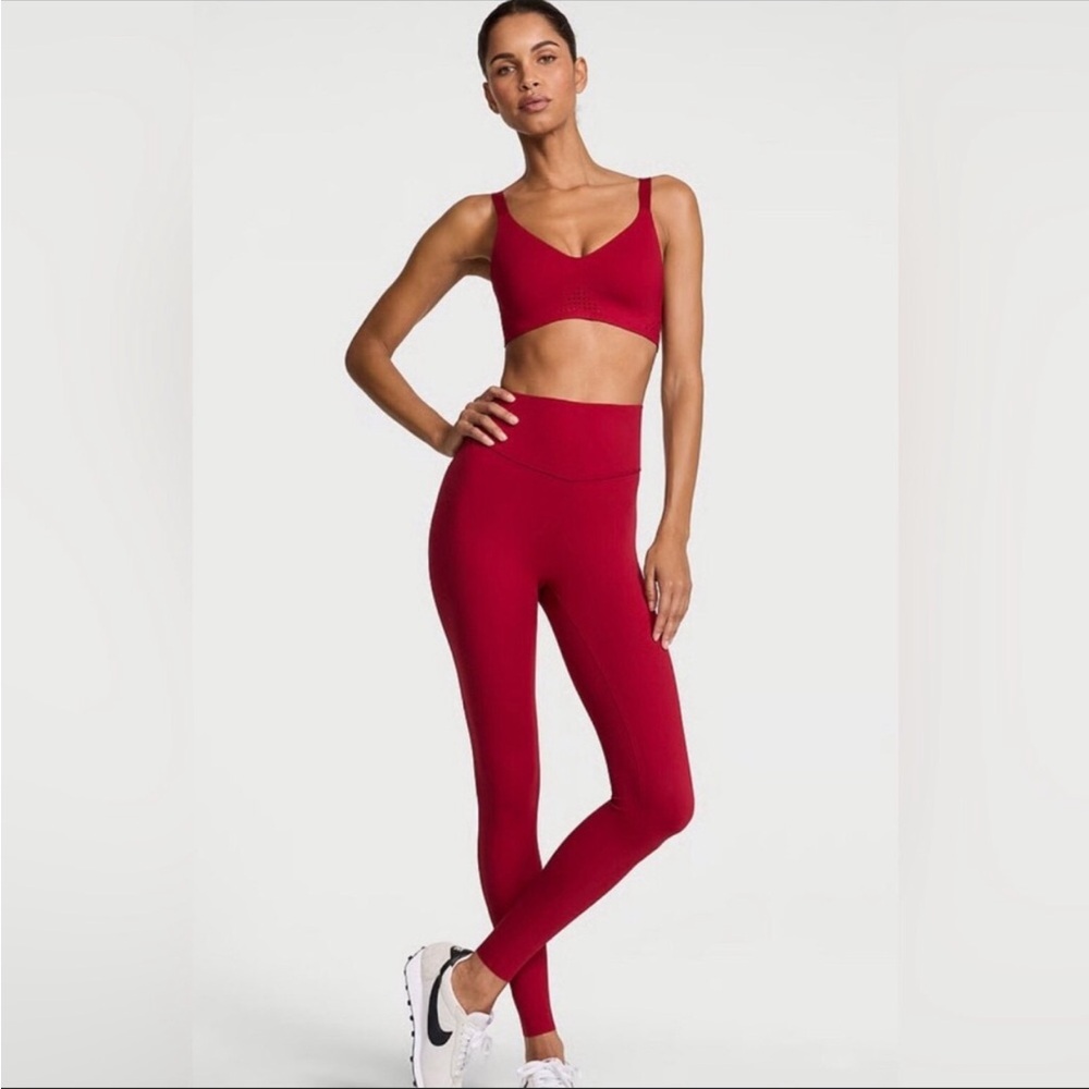 Victorias Secret VSX Elevate leggings Size Small